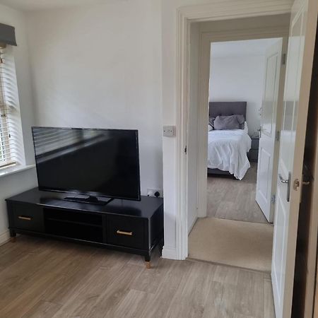Bromley Common- Double Bedroom With En-Suite With Private Lounge In Shared Town House Eksteriør bilde